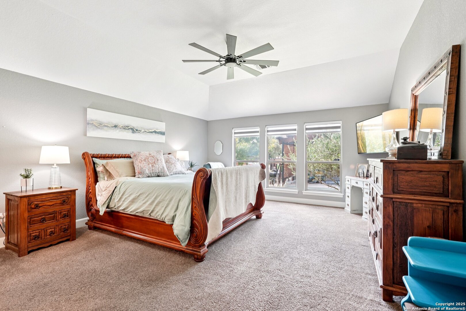 14702 Hill Pine Way