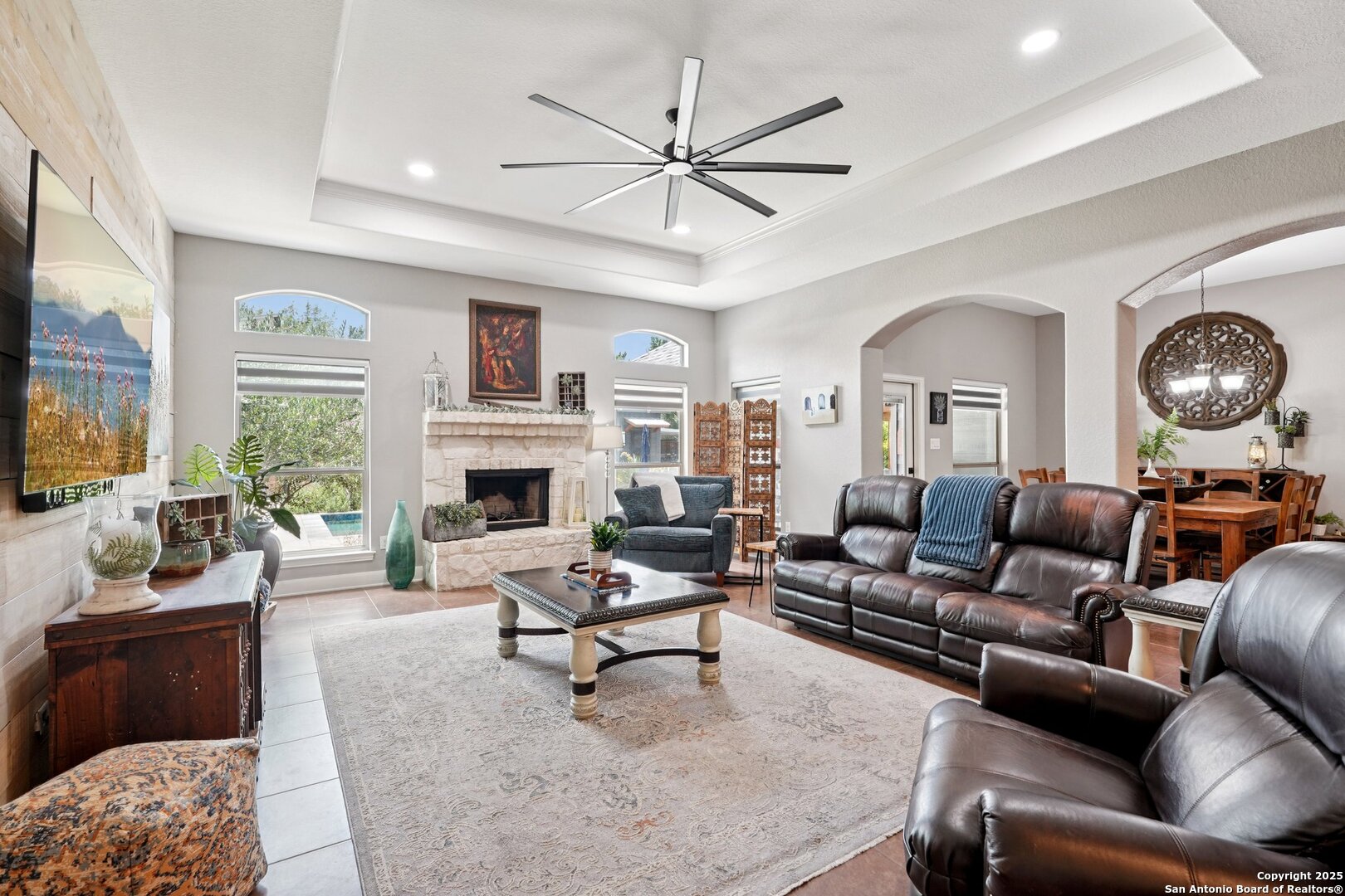 14702 Hill Pine Way