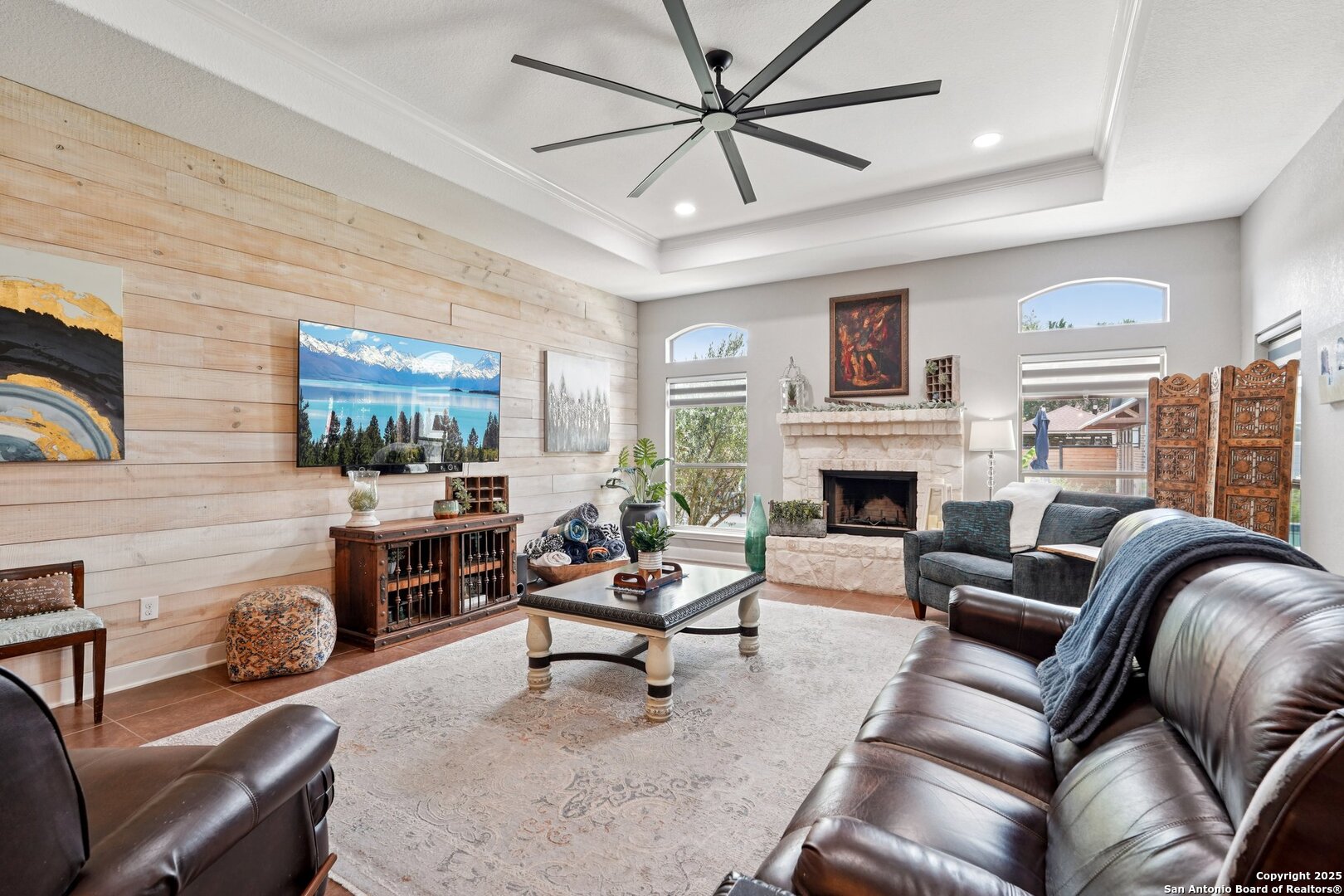 14702 Hill Pine Way