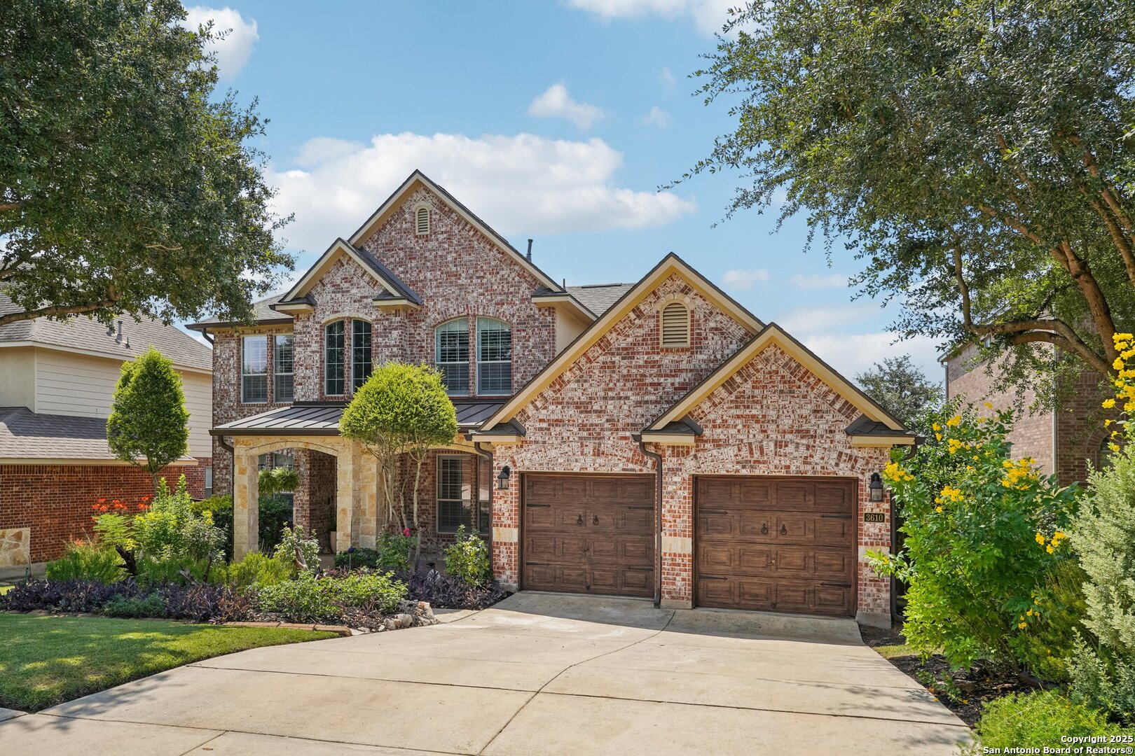 3610 Pinnacle