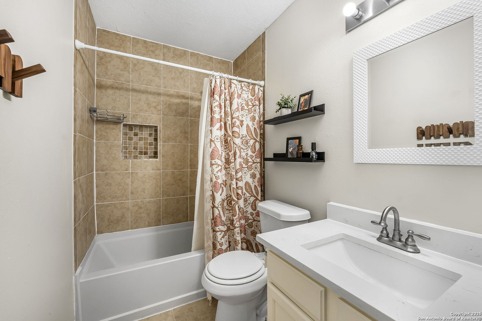 7922 Sonny Ridge