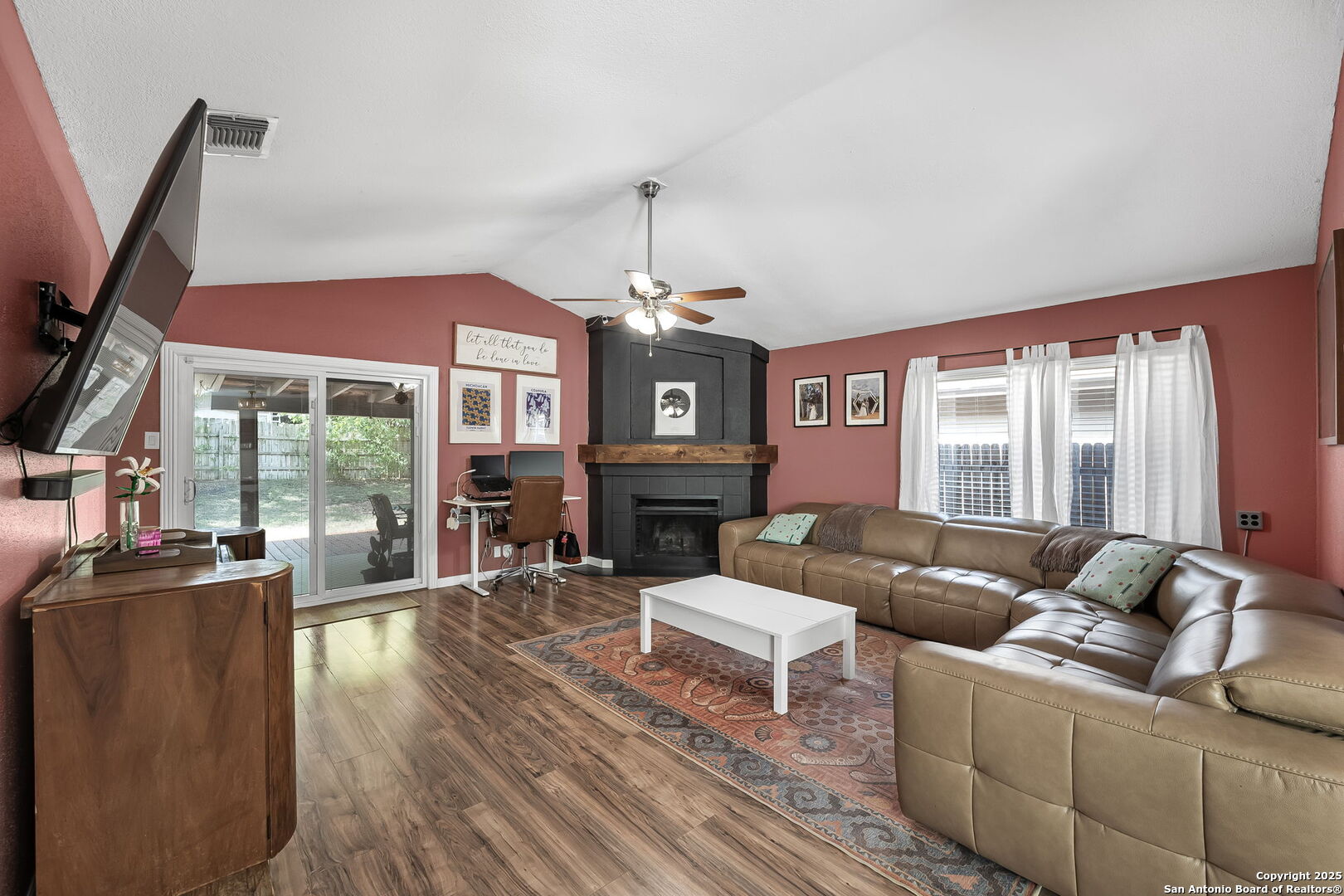 7922 Sonny Ridge