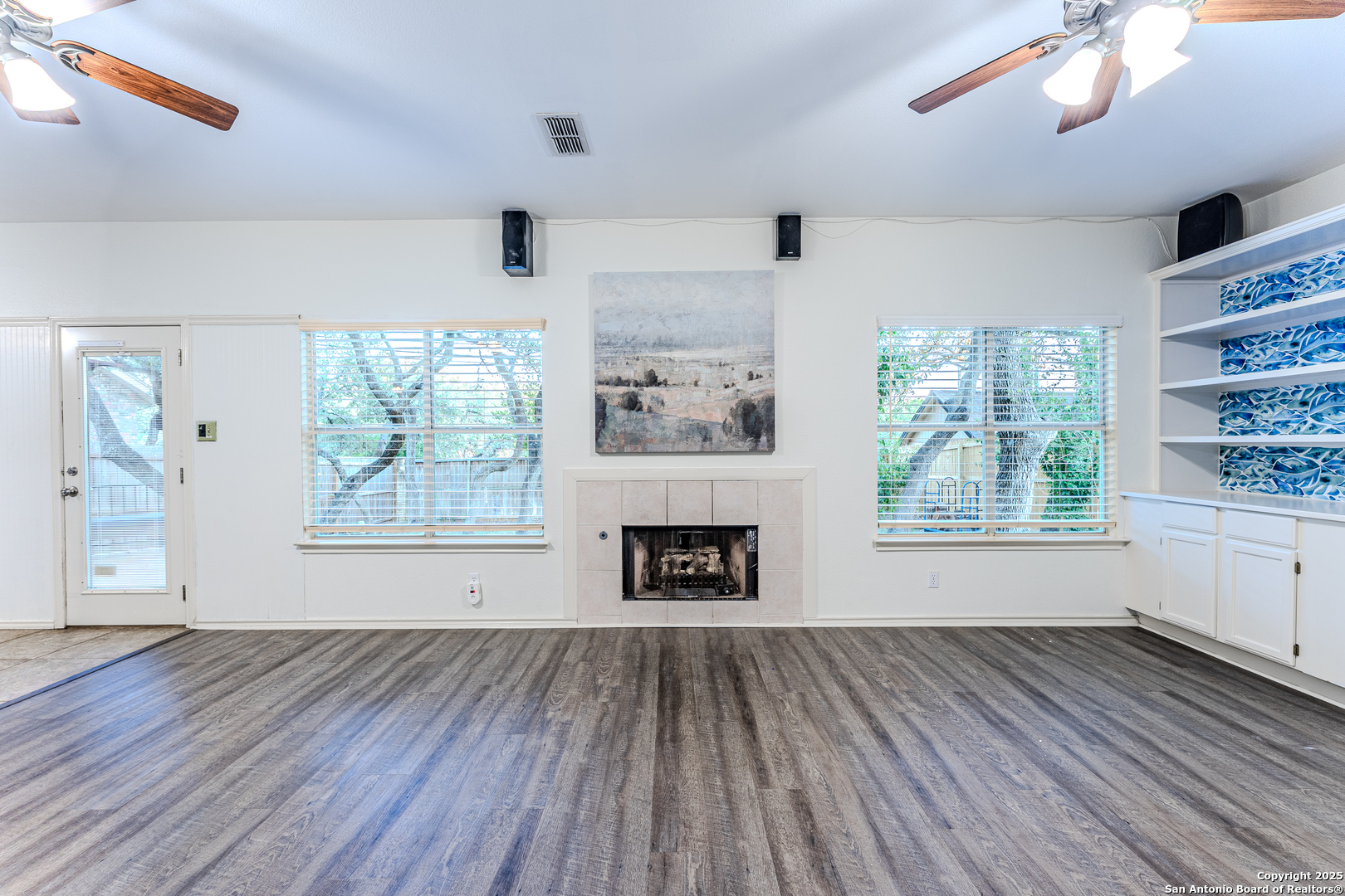 4 Aubrey Ct