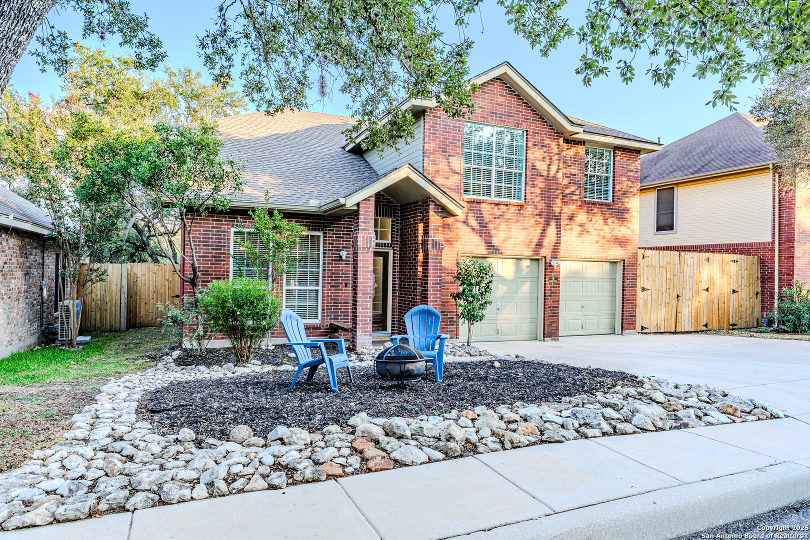 4 Aubrey Ct