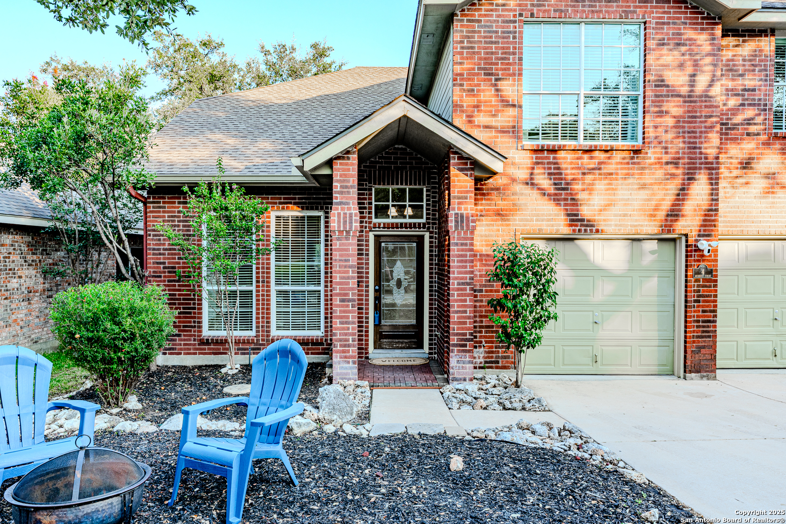 4 Aubrey Ct