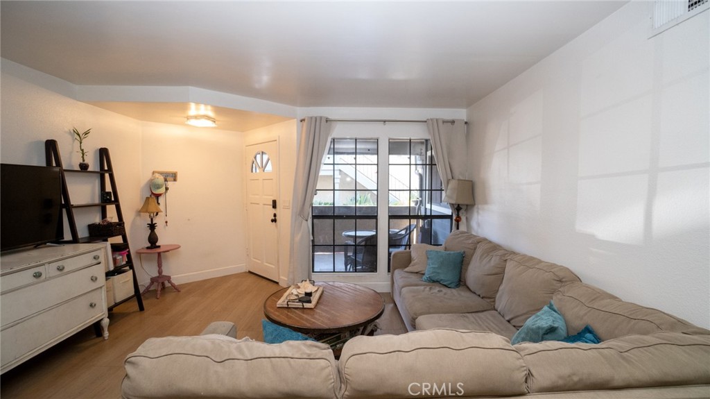 24367 Avenida De Los Ninos 43