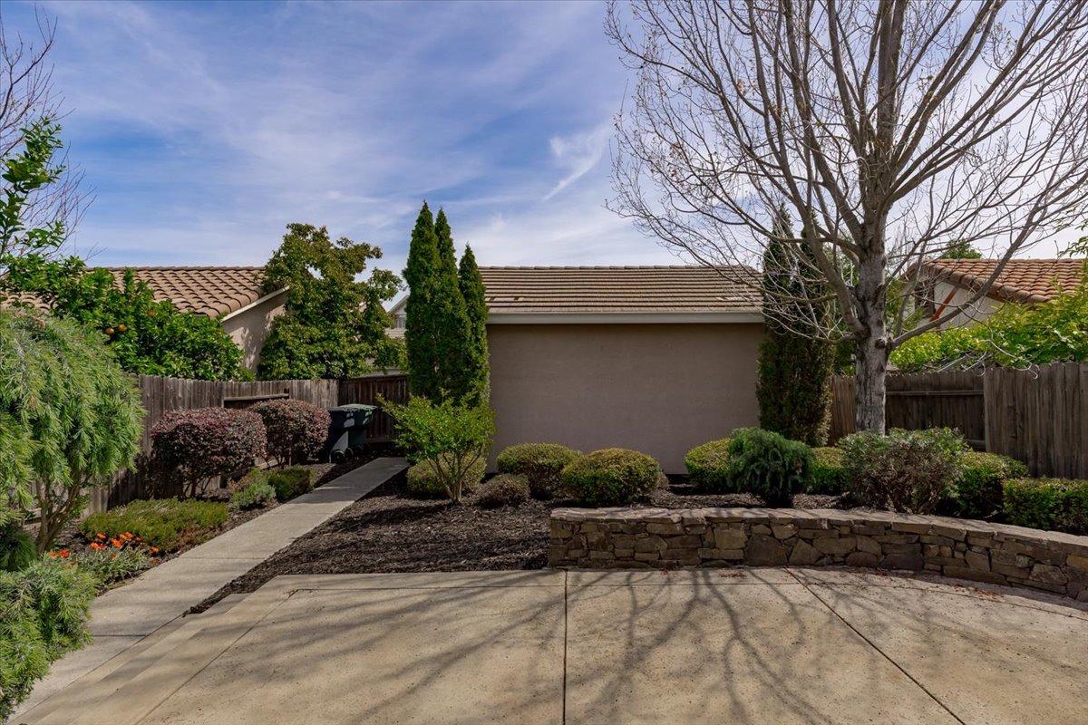 3104 Village Plaza Drive