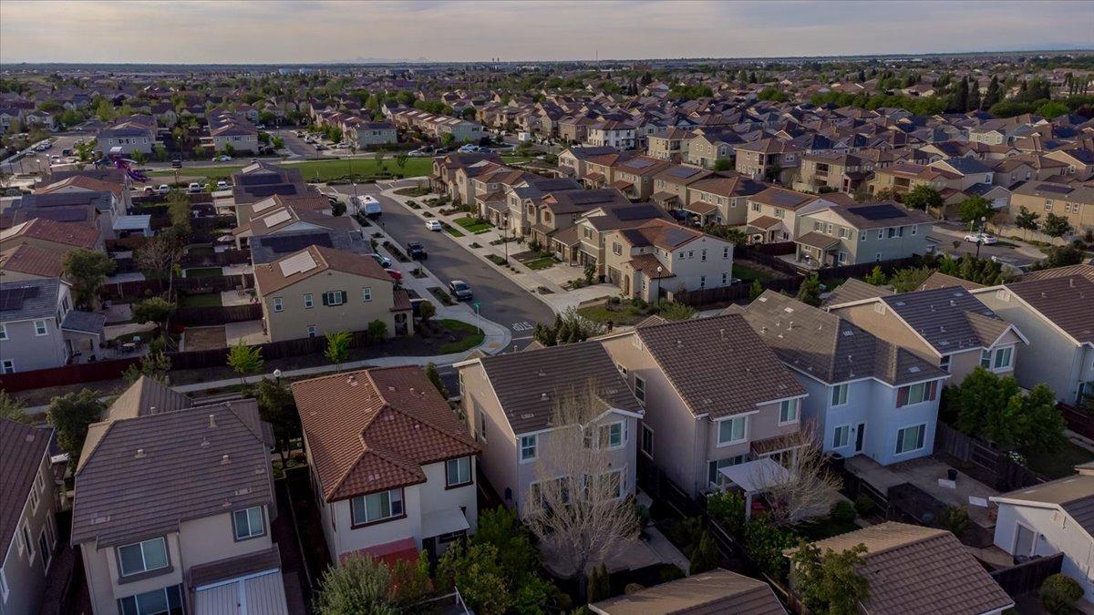 3104 Village Plaza Drive