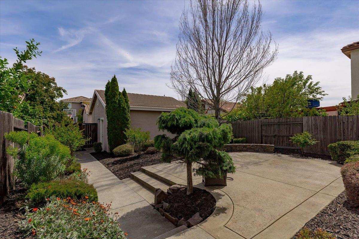 3104 Village Plaza Drive