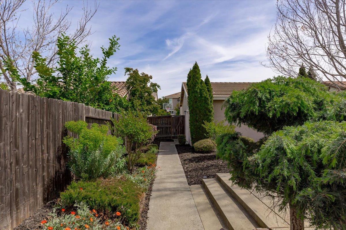 3104 Village Plaza Drive