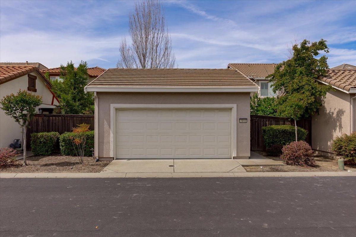 3104 Village Plaza Drive