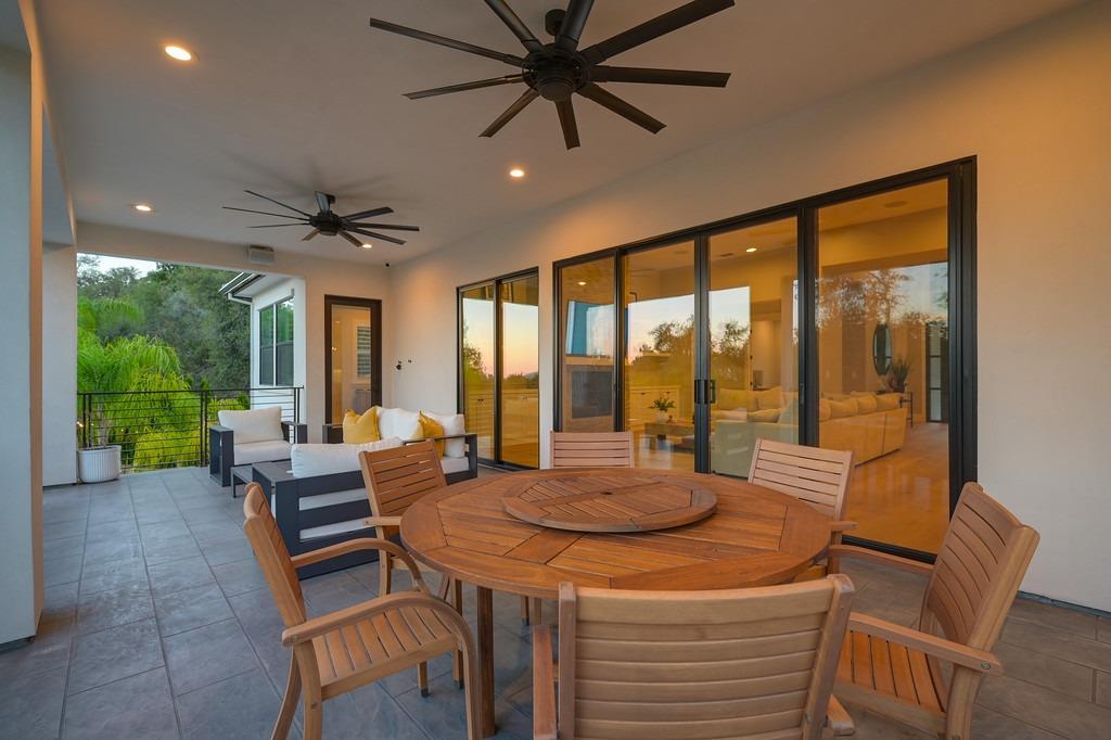 793 Deerbrooke Trail