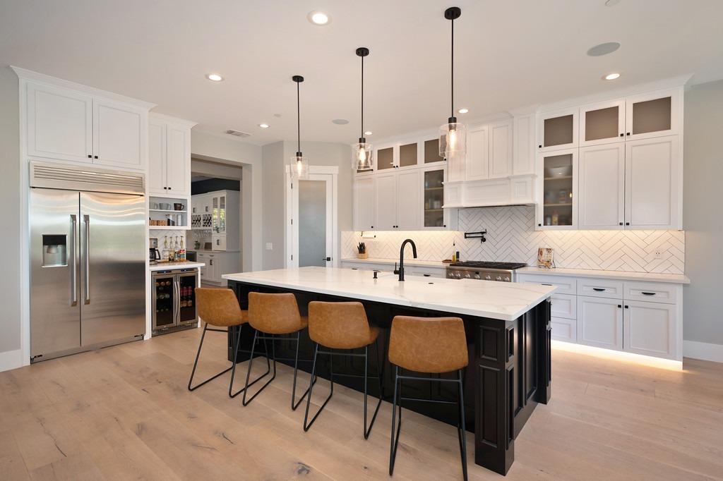 793 Deerbrooke Trail