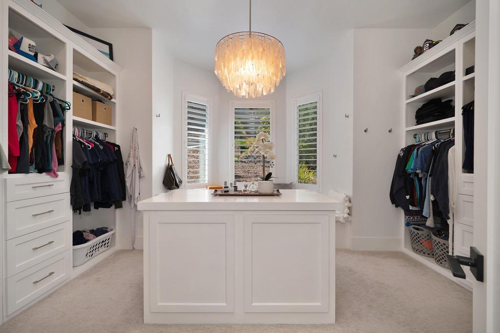 793 Deerbrooke Trail