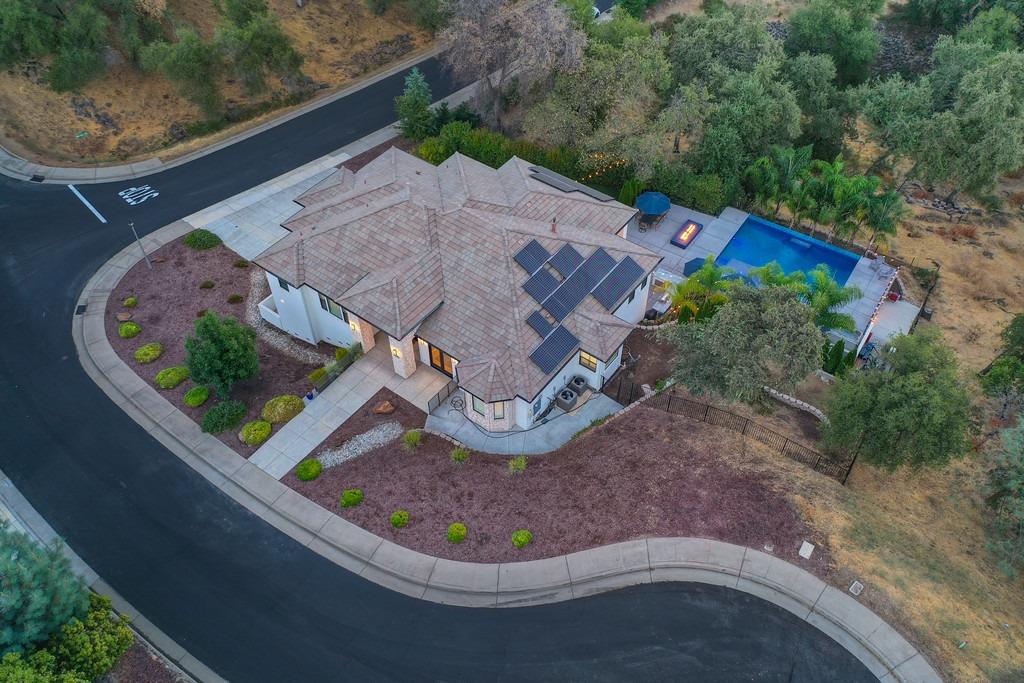 793 Deerbrooke Trail