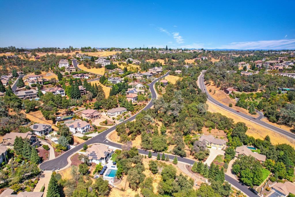 793 Deerbrooke Trail