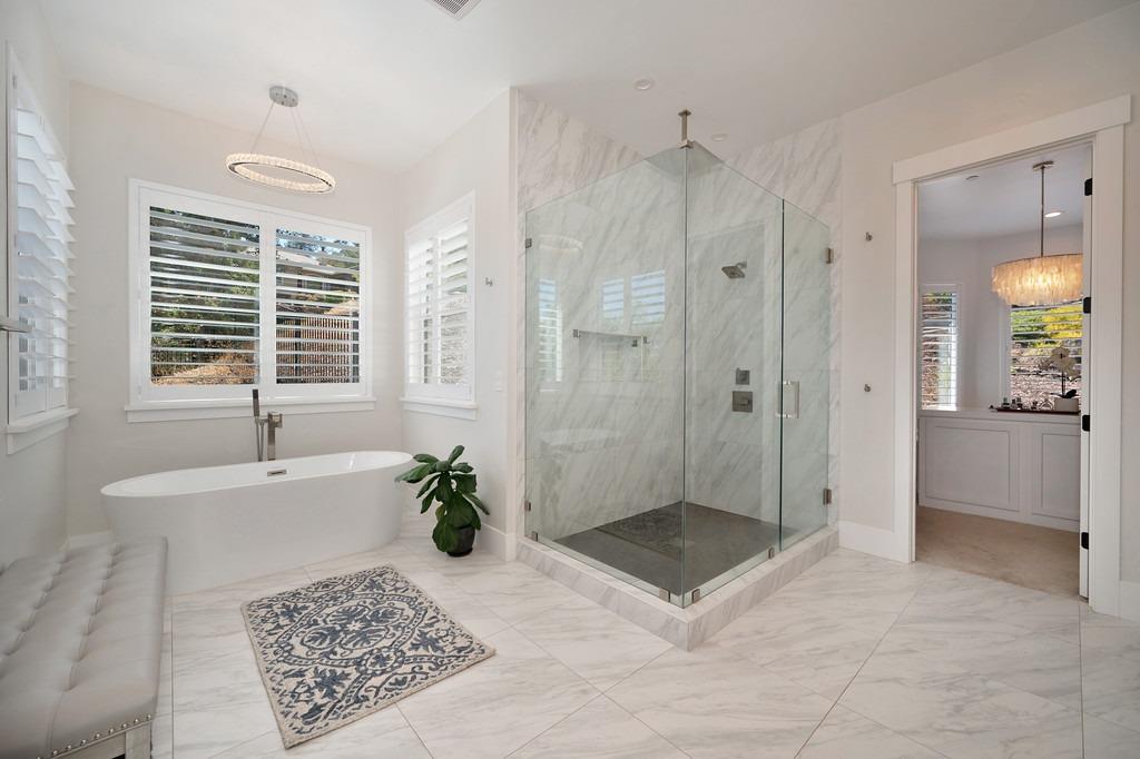 793 Deerbrooke Trail