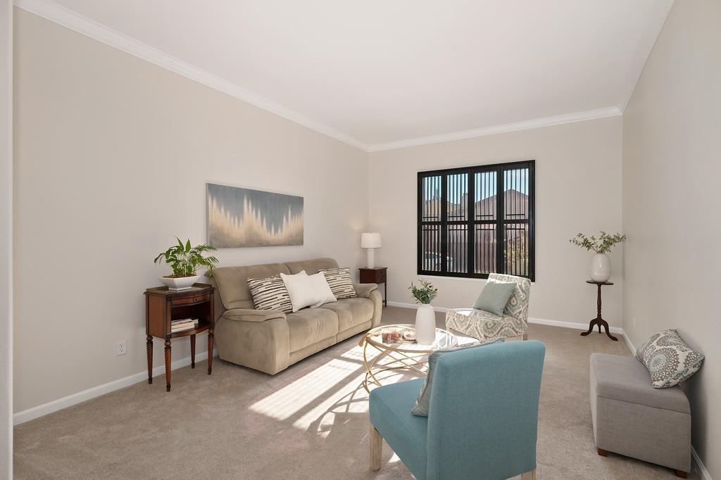 2636 Waterford Glen Circle