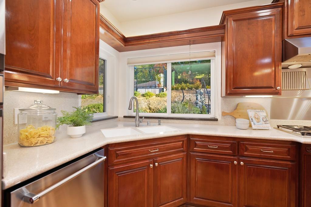 11670 Shadow Mountain Way