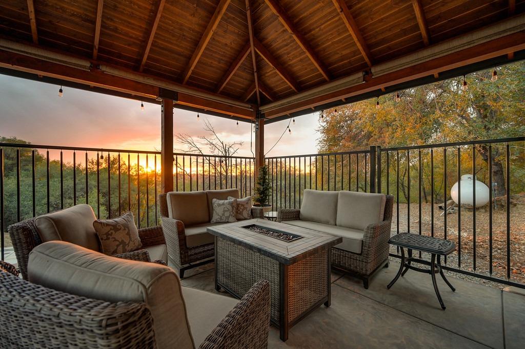 11670 Shadow Mountain Way