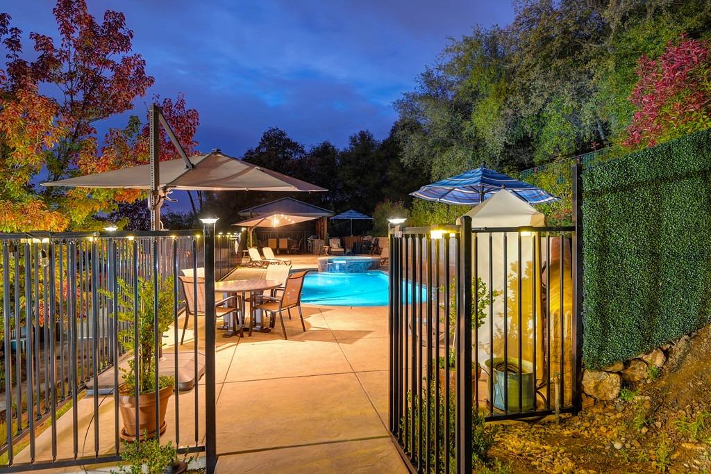 11670 Shadow Mountain Way