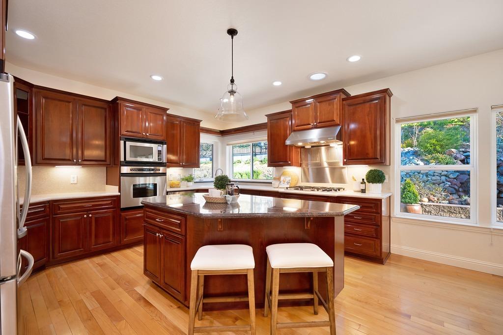 11670 Shadow Mountain Way