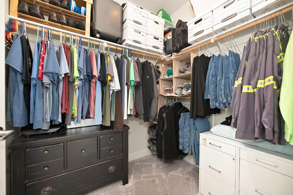 4561 Peace Lily Lane