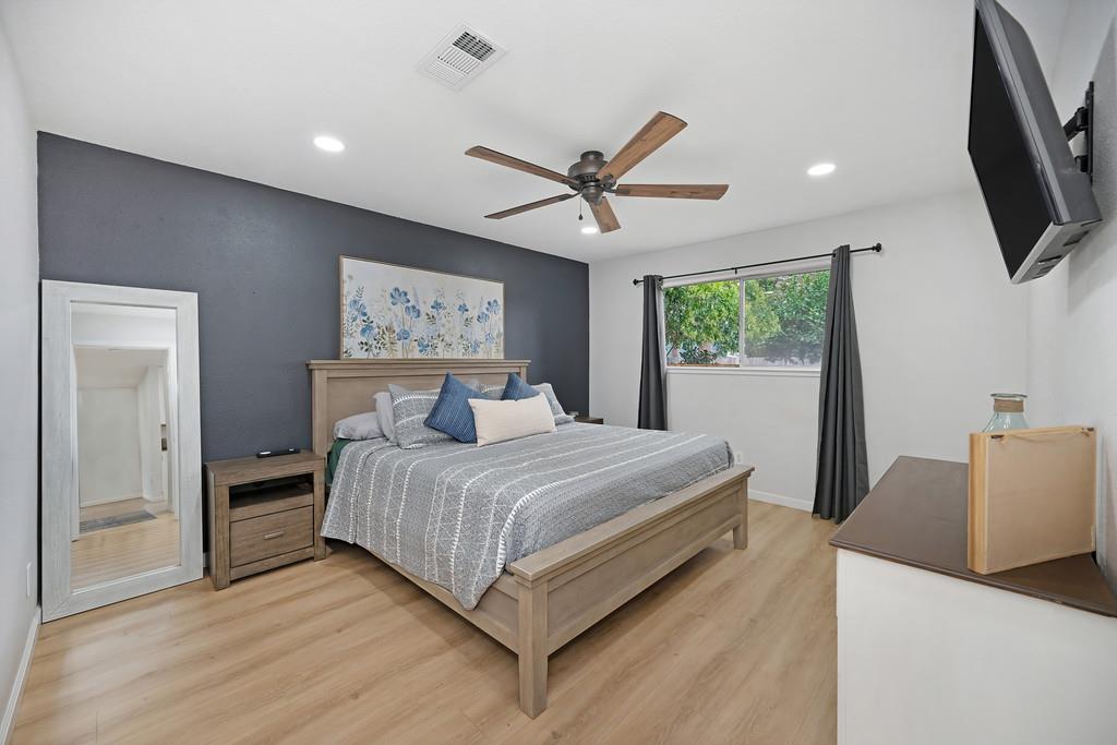 10493 Georgetown Drive