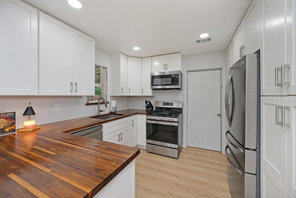 10493 Georgetown Drive