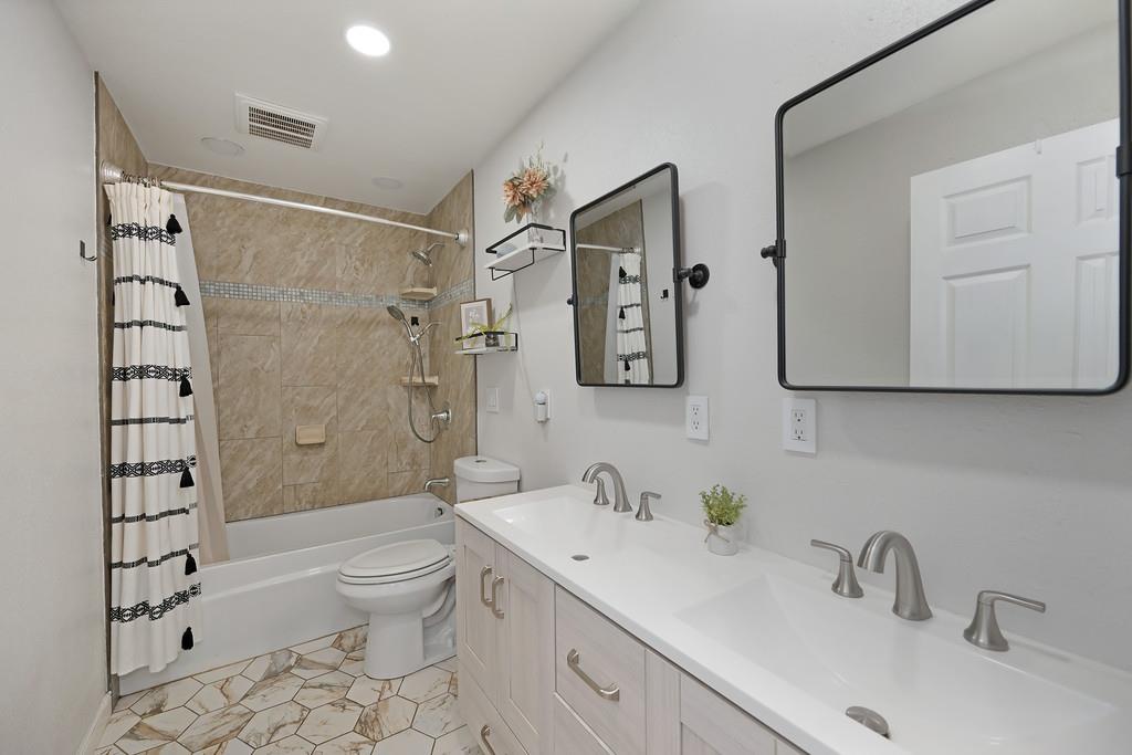 10493 Georgetown Drive