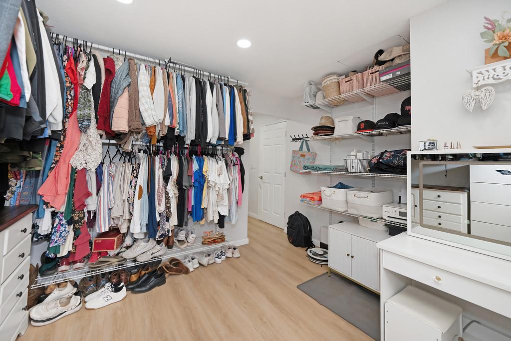 10493 Georgetown Drive