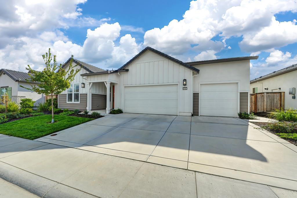 8341 Evans Tree Drive