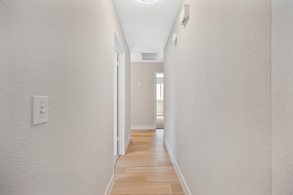 553 Oakborough Avenue