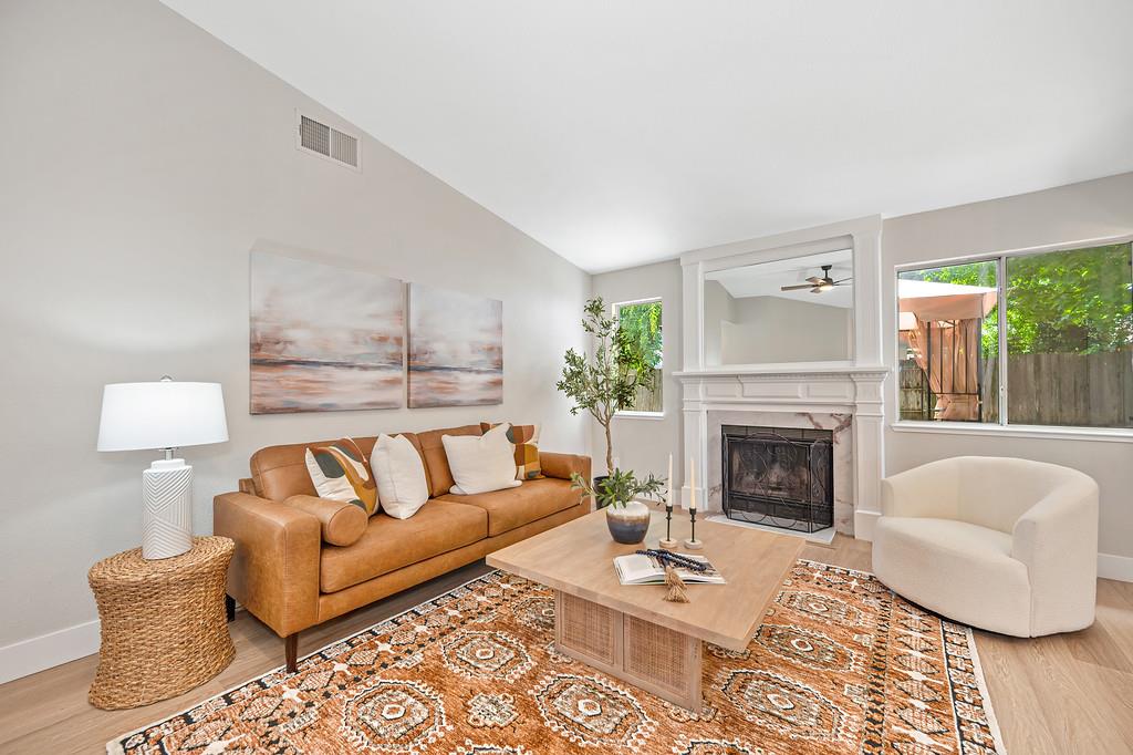 553 Oakborough Avenue