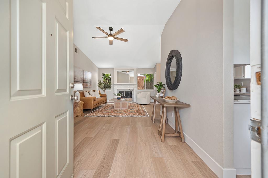553 Oakborough Avenue