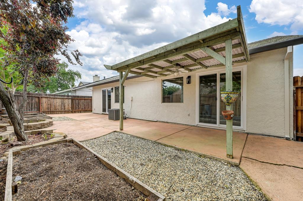 2450 Floradale Way
