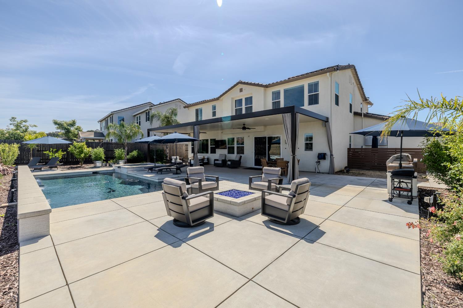 2898 Anastasia Way