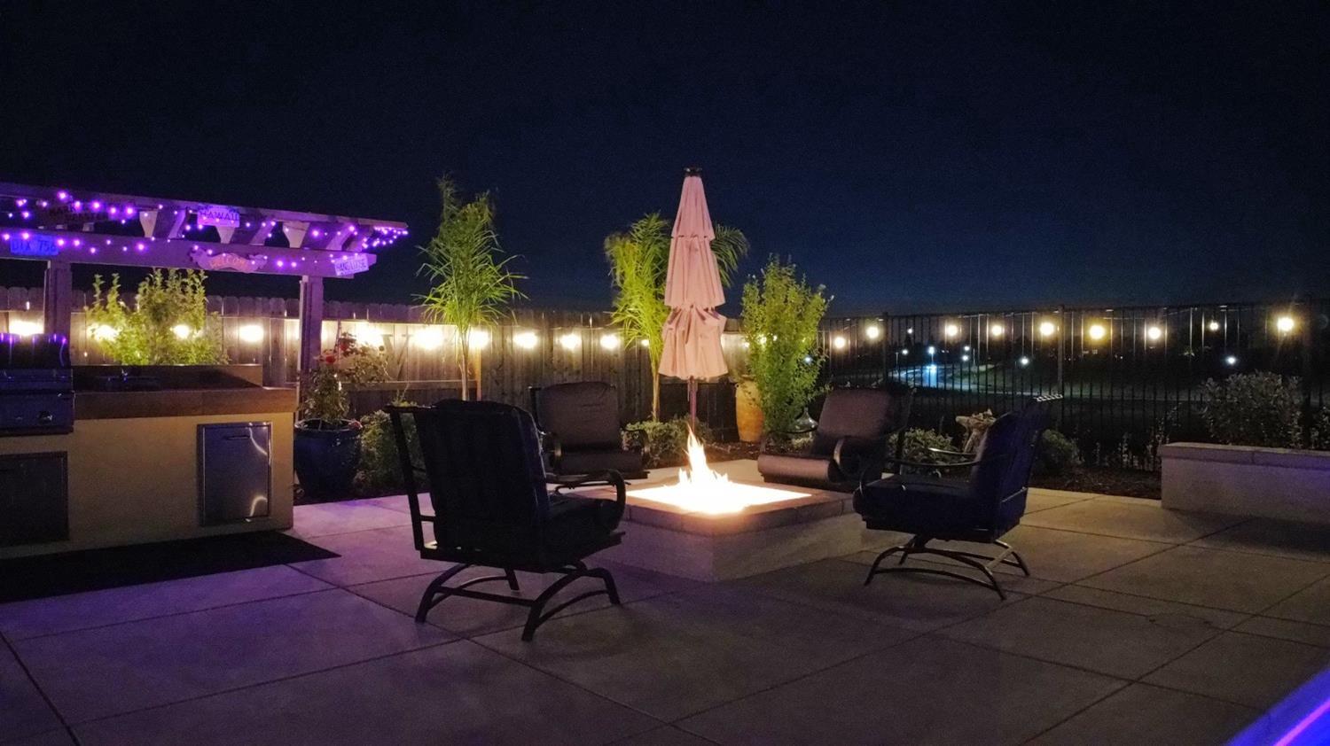 2898 Anastasia Way