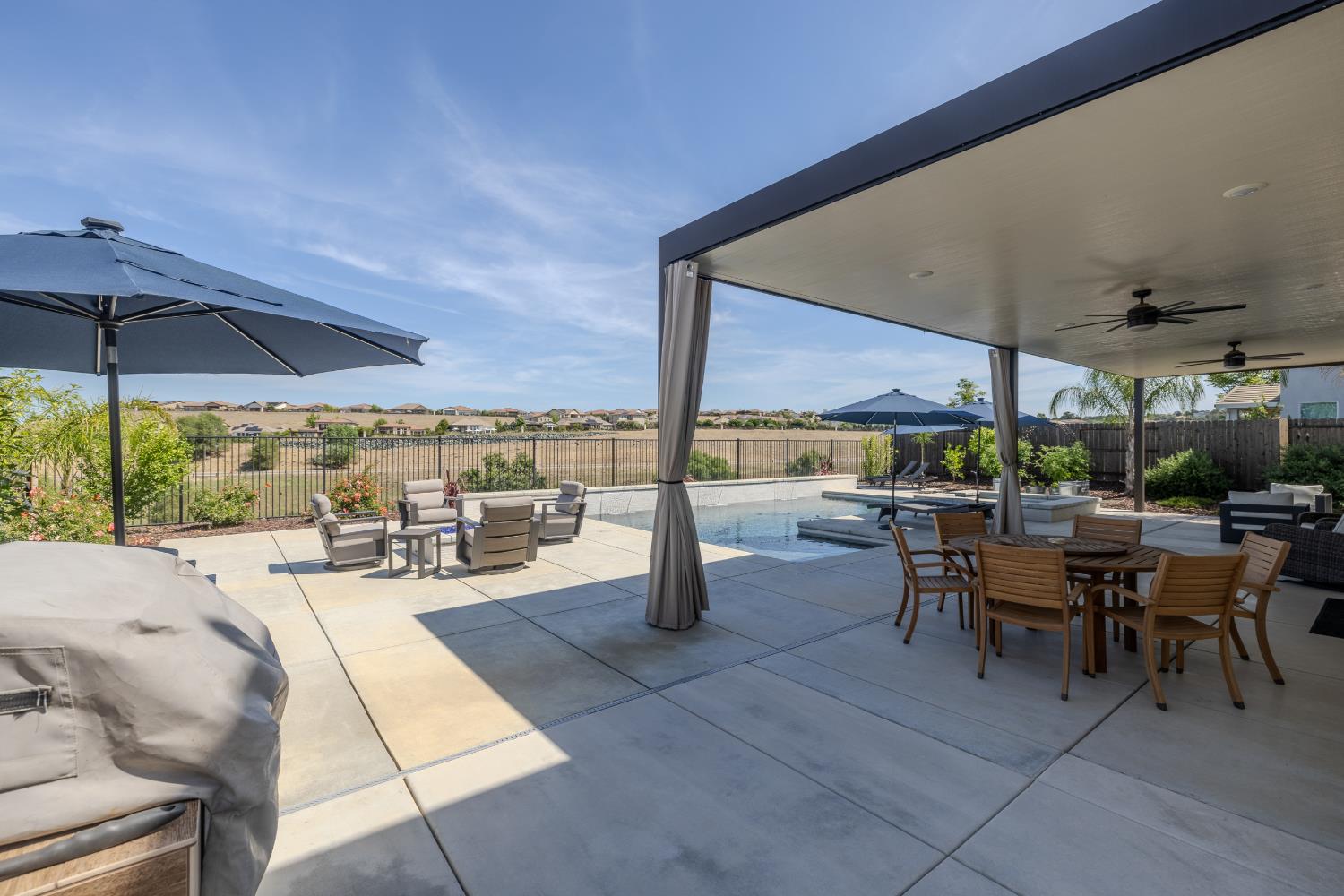 2898 Anastasia Way