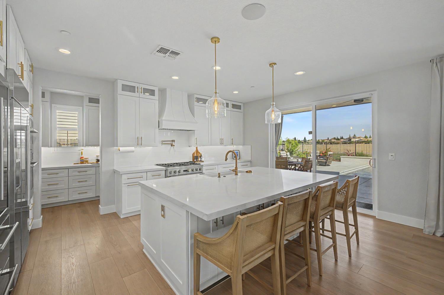 2898 Anastasia Way