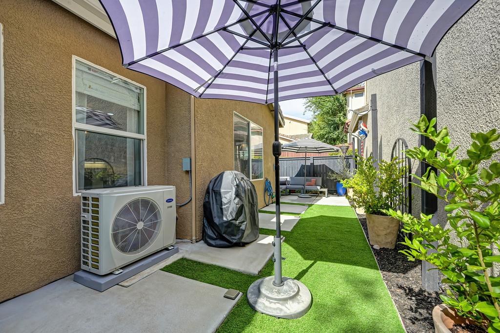 2113 Sterling Dr 22