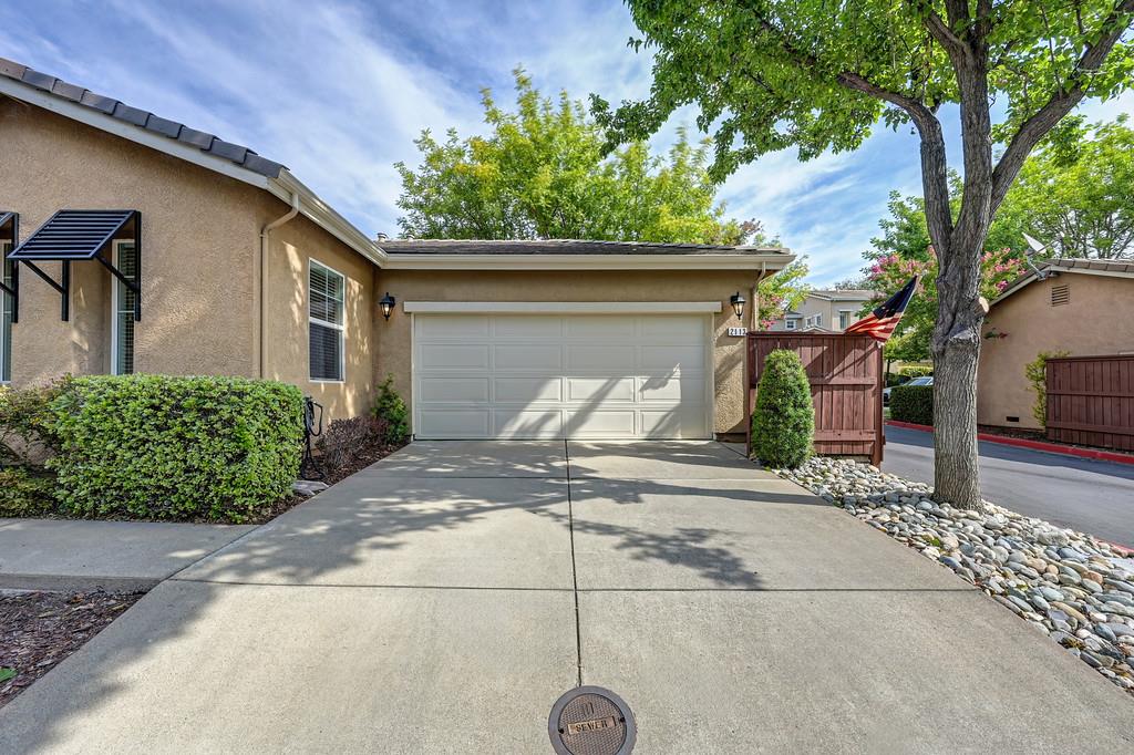 2113 Sterling Dr 22