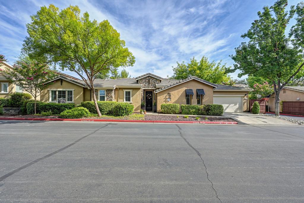 2113 Sterling Dr 22