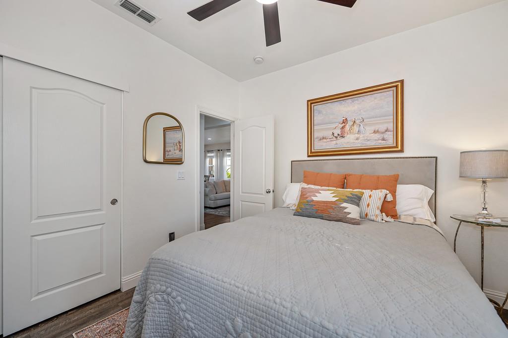 2113 Sterling Dr 22