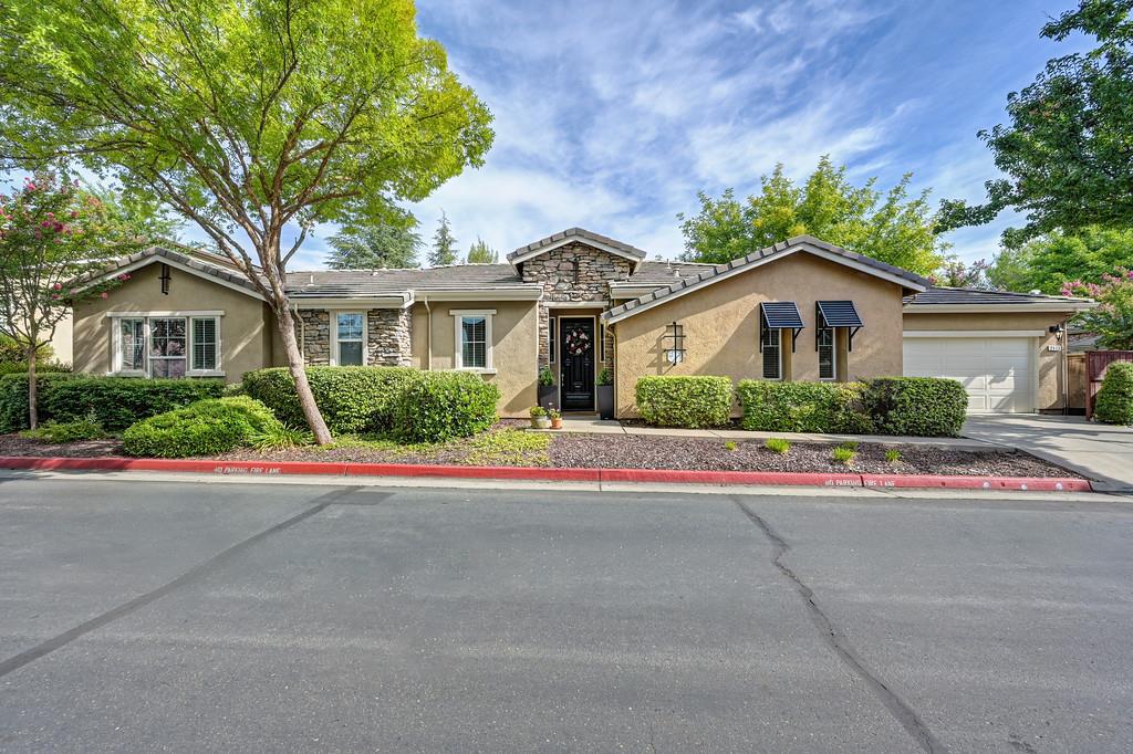 2113 Sterling Dr 22