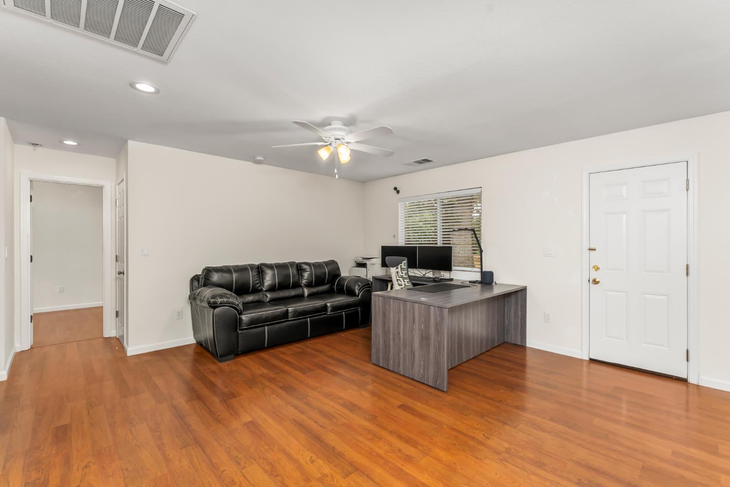 7717 Reno Lane