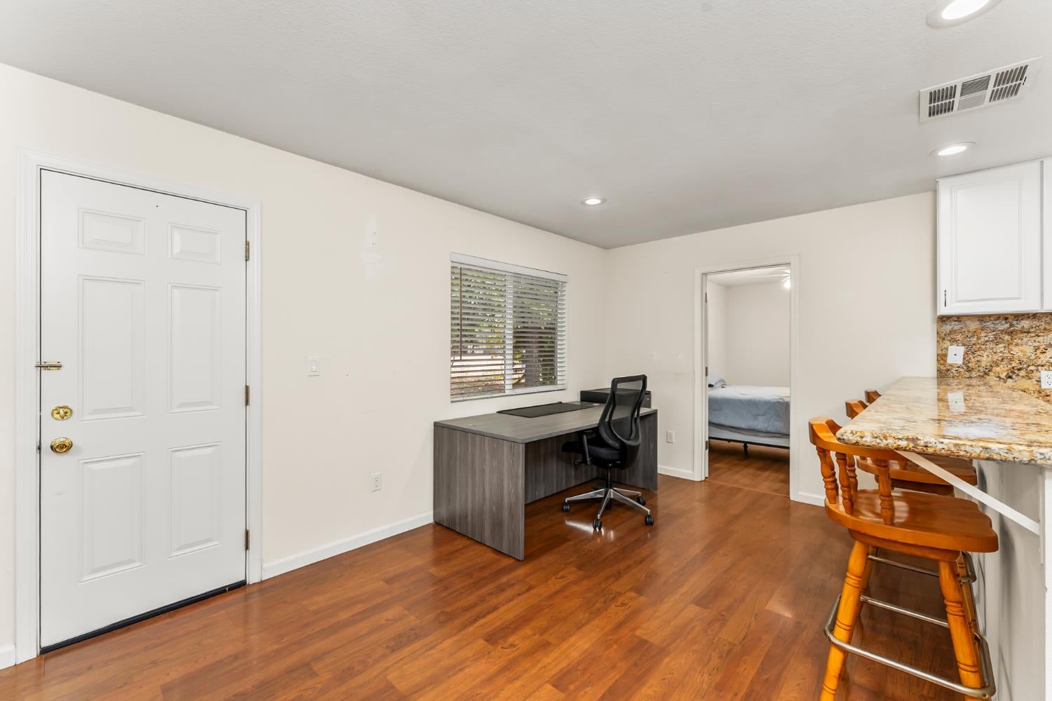 7717 Reno Lane