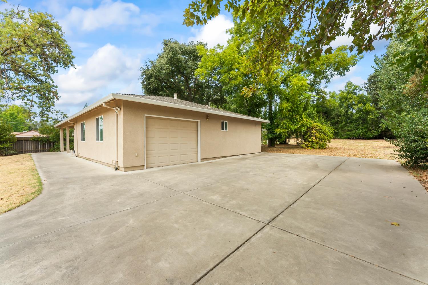 7717 Reno Lane