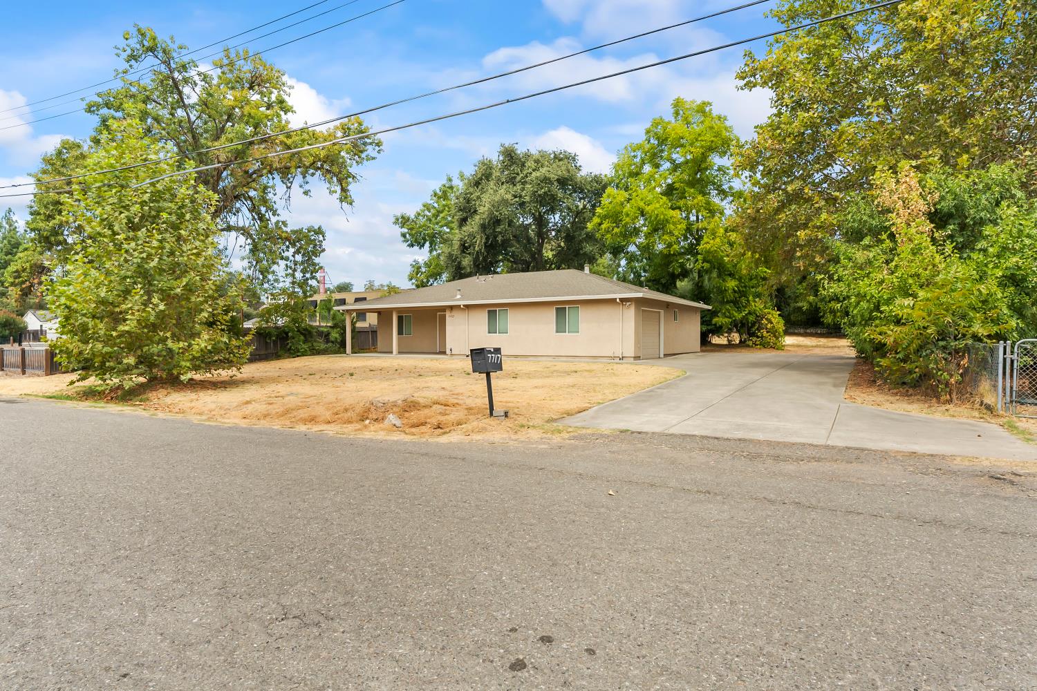 7717 Reno Lane