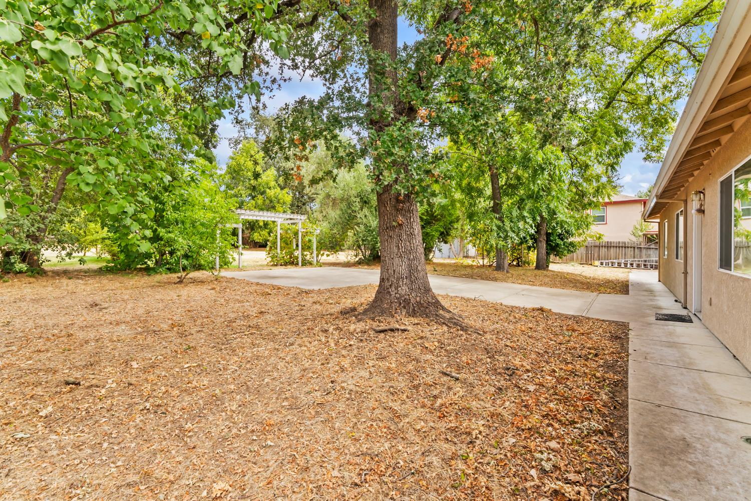 7717 Reno Lane